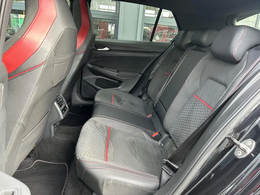 Volkswagen Golf 2.0 TSI GTI Clubsport uit 2021, foto 5