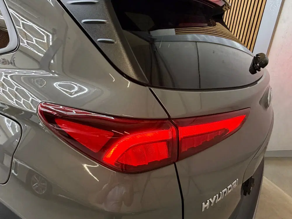 Hyundai KONA 1.6 GDI HEV Fashion uit 2022, foto 10
