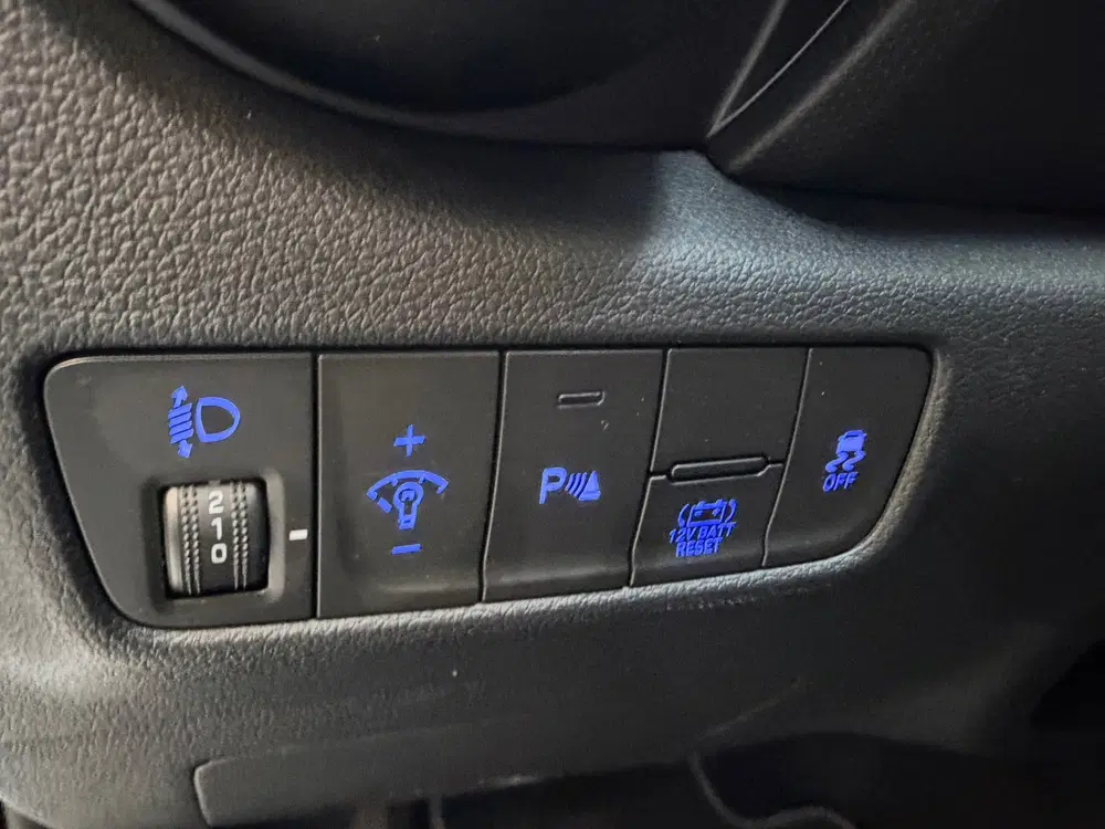 Hyundai KONA 1.6 GDI HEV Fashion uit 2022, foto 14