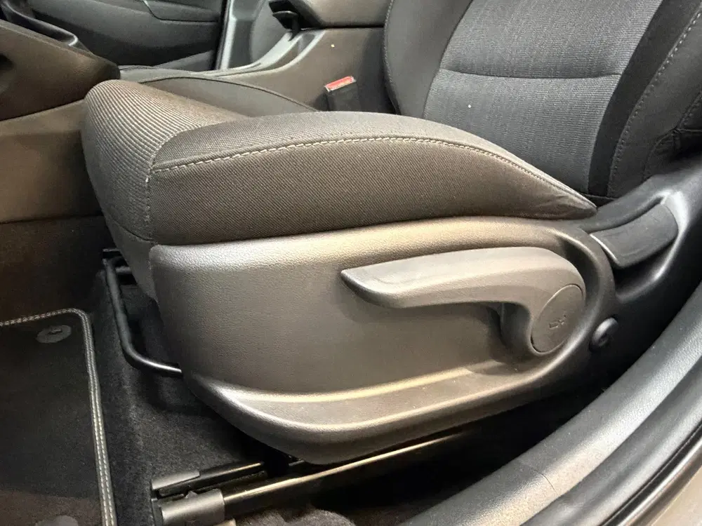 Hyundai KONA 1.6 GDI HEV Fashion uit 2022, foto 15