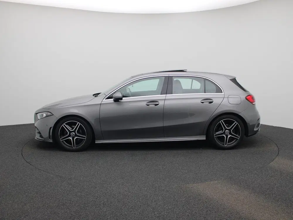 Mercedes-Benz A-Klasse 180 Business Solution AMG uit 2021, foto 5