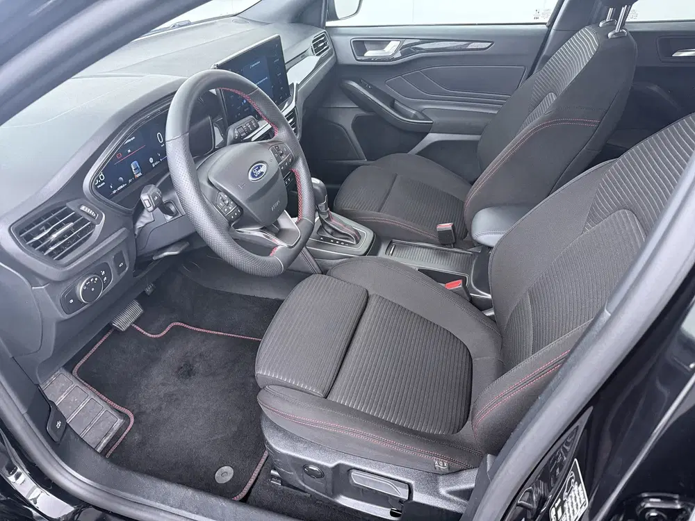 Ford Focus EcoBoost Hybrid 155pk ST Line X uit 2025, foto 11