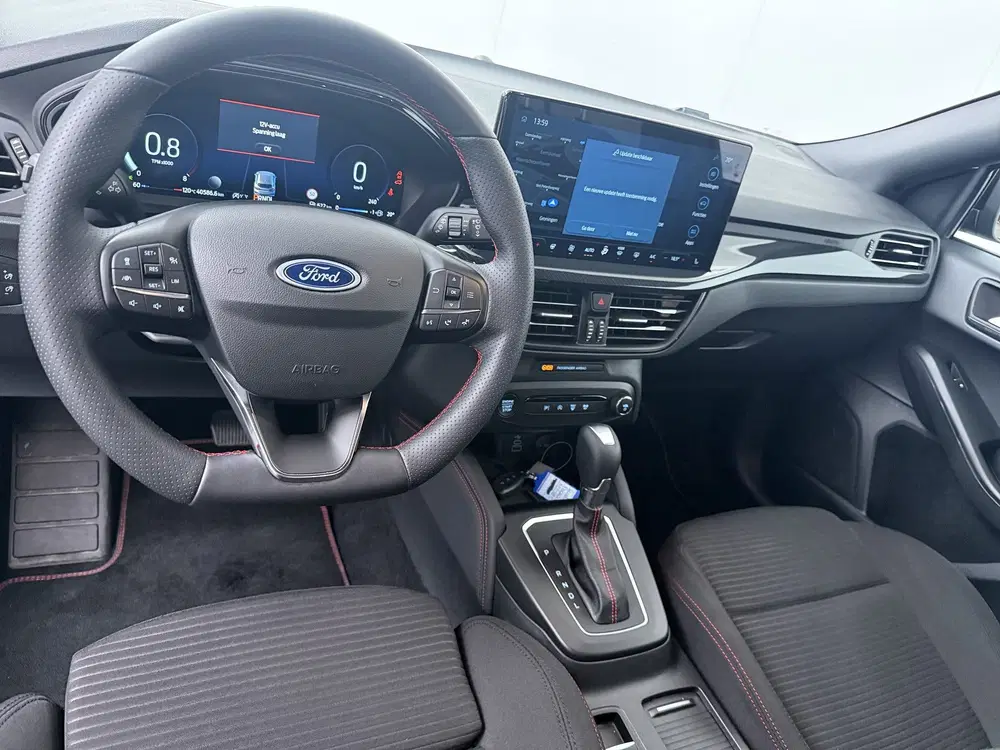 Ford Focus EcoBoost Hybrid 155pk ST Line X uit 2025, foto 12