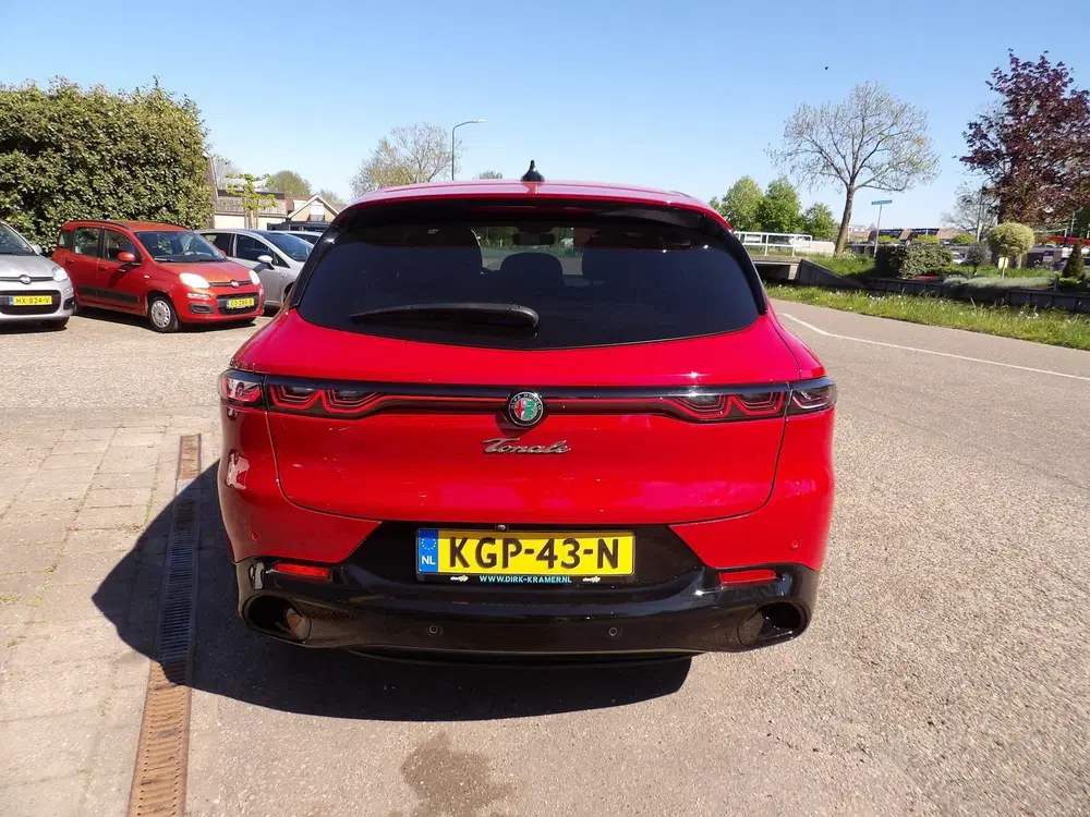 Alfa Romeo Tonale 1.5T Hybrid Veloce uit 2024, foto 5
