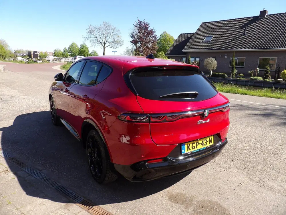 Alfa Romeo Tonale 1.5T Hybrid Veloce uit 2024, foto 6