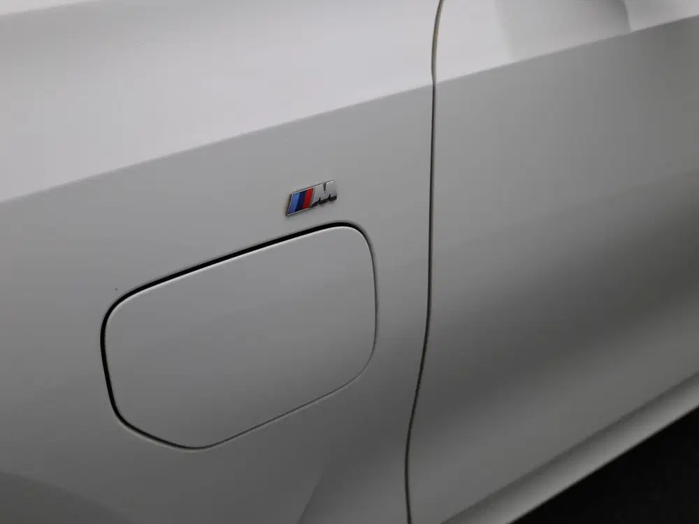 BMW 3-serie 320e Business Edition Plus uit 2022, foto 15