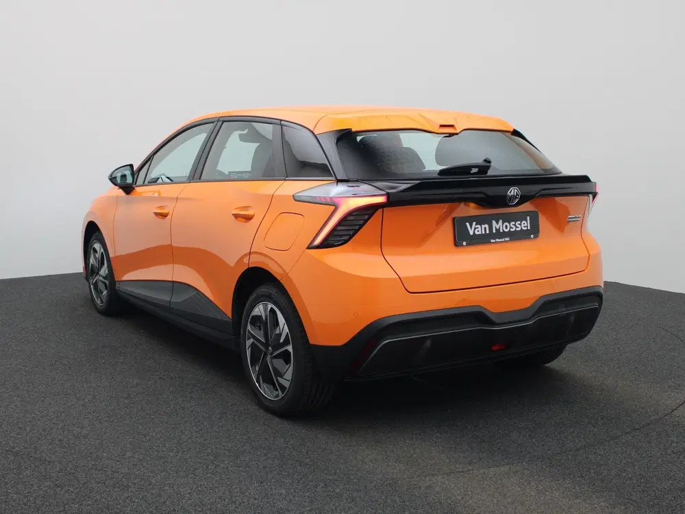 MG MG4 51 kWh Standard uit 2024, foto 2