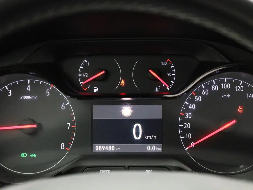 Opel Crossland 1.2 Edition uit 2022, foto 8