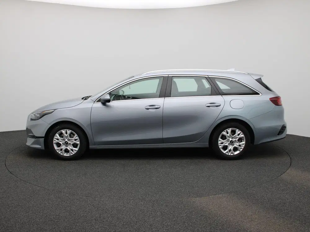 Kia Ceed 1.0 T-GDi MHEV DynamicLine uit 2023, foto 4