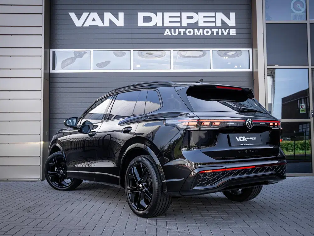 Volkswagen Tiguan 1.5 eTSI 3x R-Line Edition uit 2024, foto 8