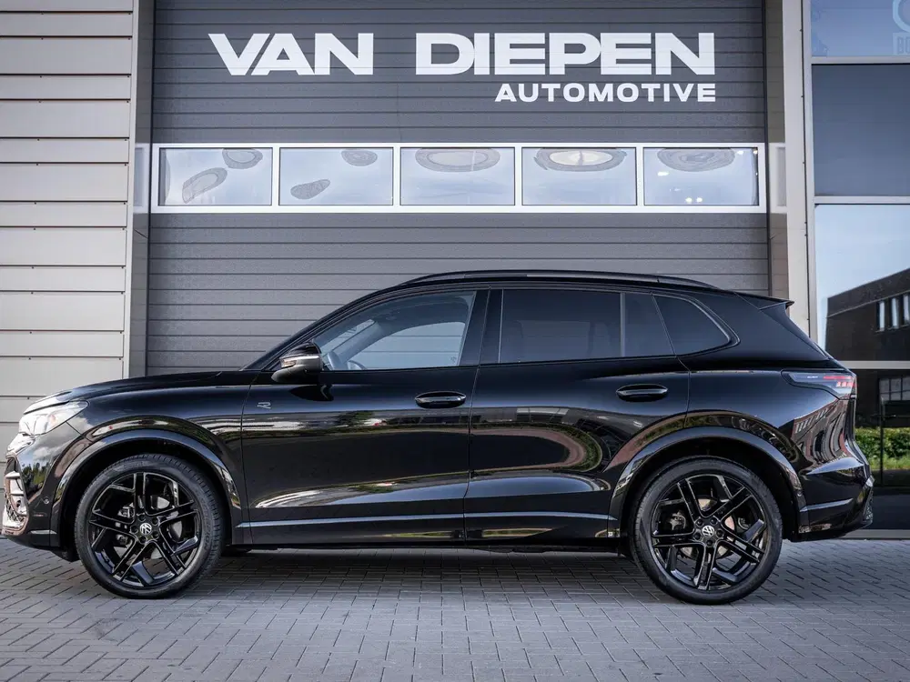 Volkswagen Tiguan 1.5 eTSI 3x R-Line Edition uit 2024, foto 9