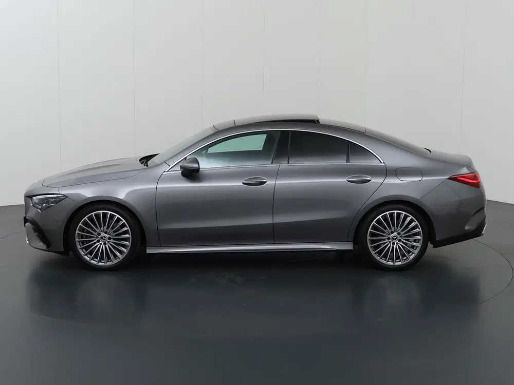 Mercedes-Benz CLA 180 Business Solution AMG uit 2025, foto 5