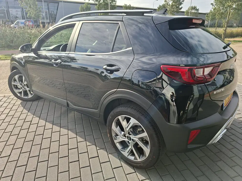 Kia Stonic 1.0 T-GDi MHEV GT-Line uit 2025, foto 4