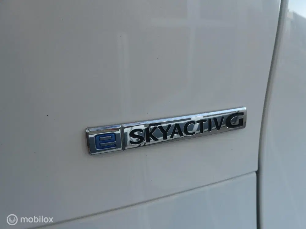 Mazda CX-30 2.0 e-SkyActiv M Hybrid uit 2021, foto 9