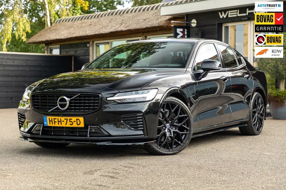 Volvo S60 2.0 Recharge T6 AWD R-Design 20inch I Maxt uit 2021