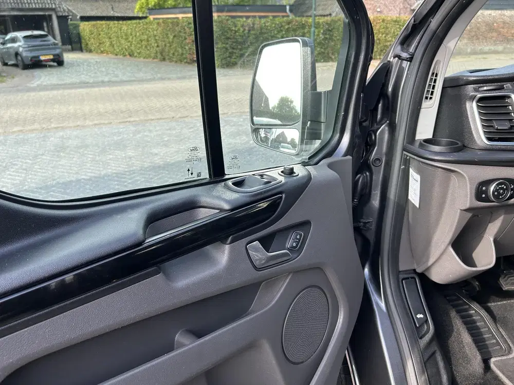 Ford Transit Custom 320 2.0 TDCI L1H1 Sport DC uit 2022, foto 15