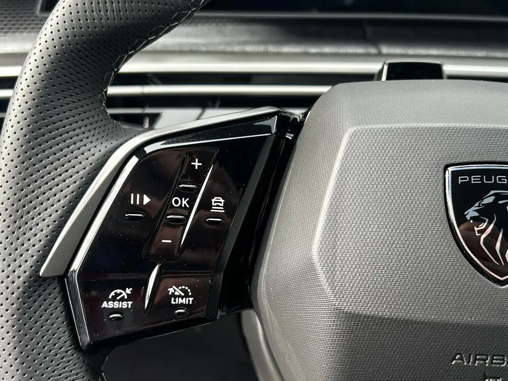 Peugeot 3008 1.2 Hybrid 145 GT uit 2026, foto 13