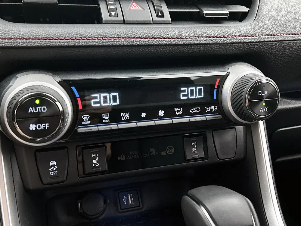 Toyota RAV 4 2.5 Plug-in Hybrid AWD Style uit 2025, foto 9