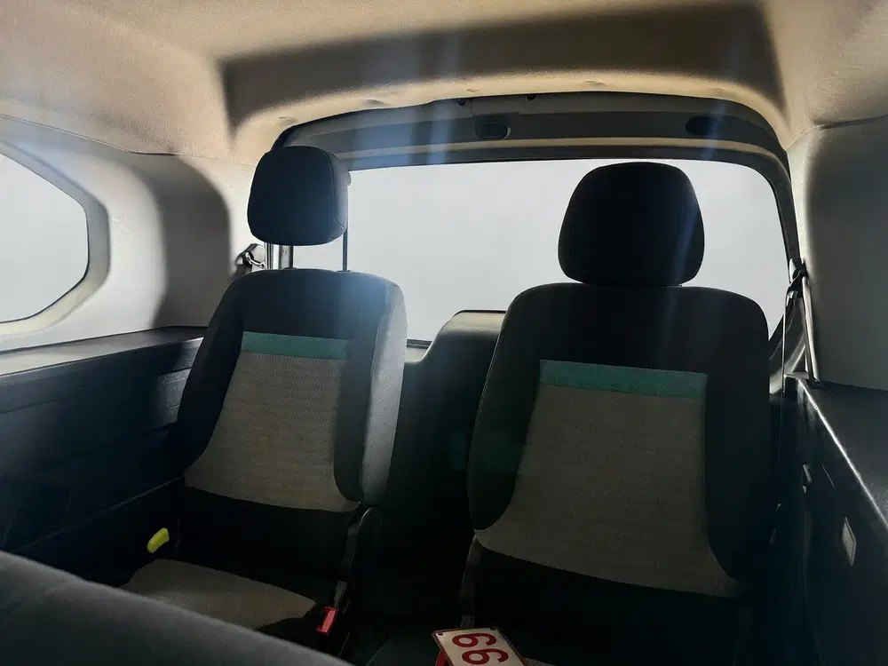 Citroën Berlingo 1.2 PureTech Feel 7p. uit 2020, foto 11