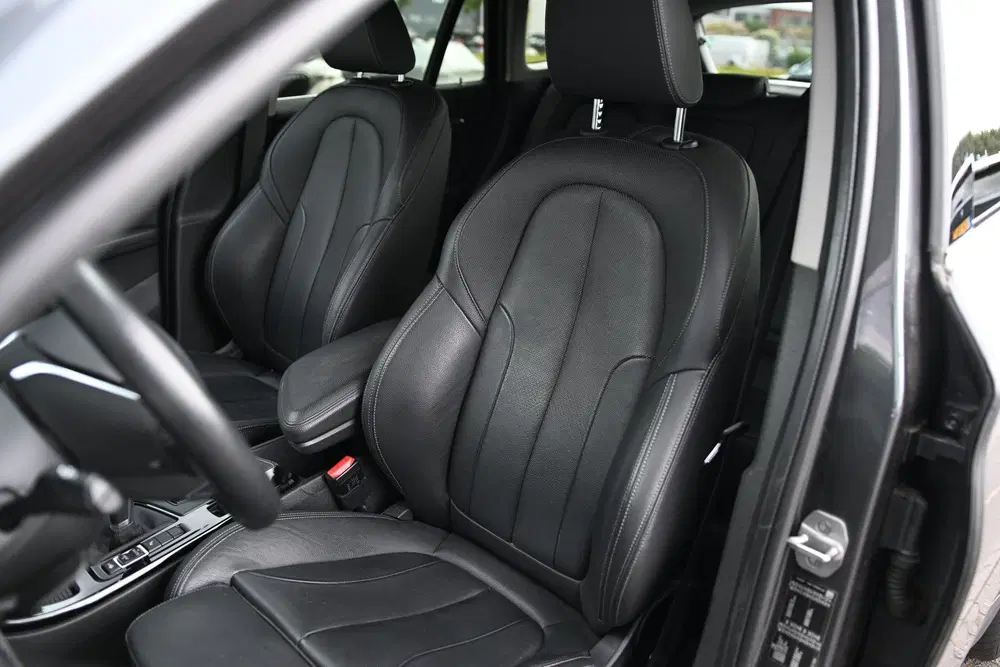 BMW X1 sDrive20i xLine Automaat uit 2019, foto 3