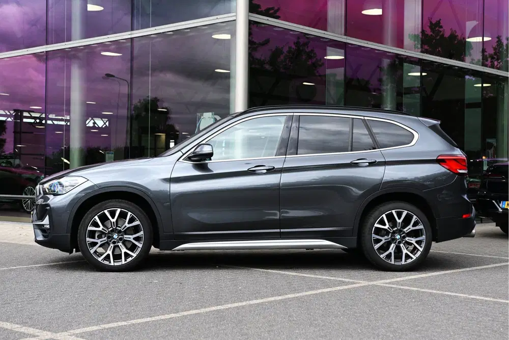 BMW X1 sDrive20i xLine Automaat uit 2019, foto 5