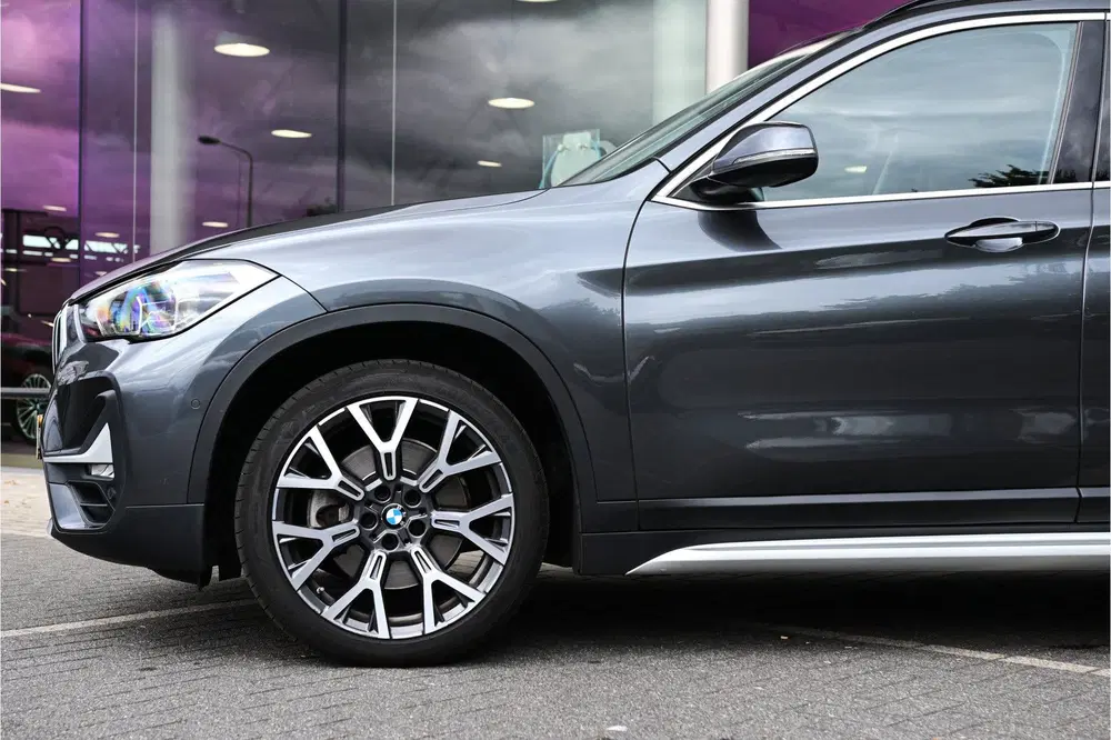 BMW X1 sDrive20i xLine Automaat uit 2019, foto 7