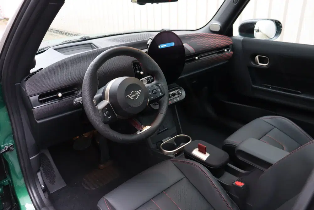 Mini Hatchback Cooper C Automaat uit 2026, foto 12