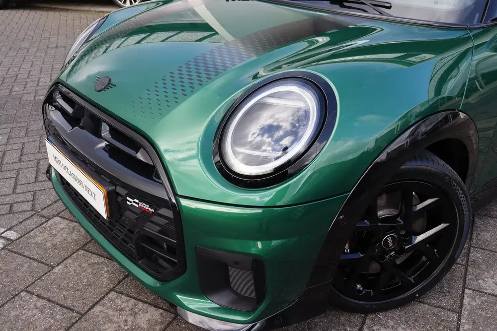 Mini Hatchback Cooper C Automaat uit 2026, foto 2