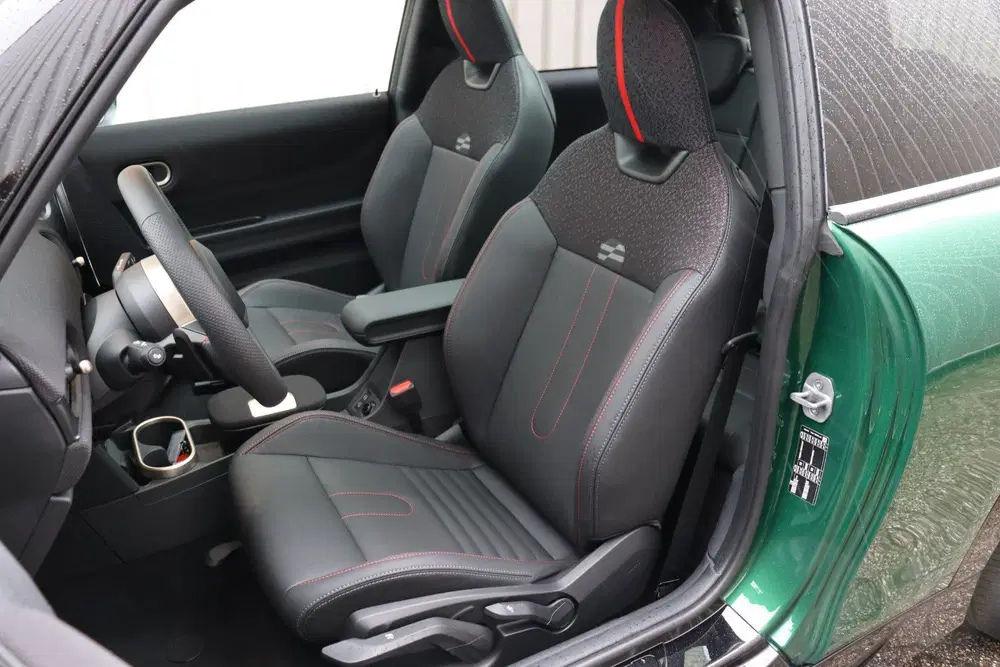Mini Hatchback Cooper C Automaat uit 2026, foto 4