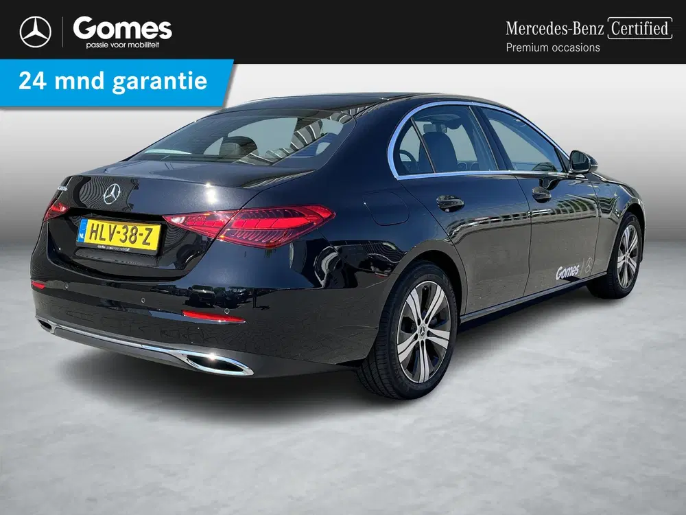 Mercedes-Benz C-Klasse 300 e Business Line uit 2025, foto 2