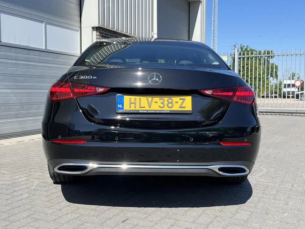 Mercedes-Benz C-Klasse 300 e Business Line uit 2025, foto 4