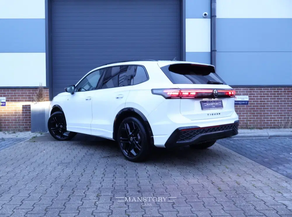 Volkswagen Tiguan 1.5 eTSI R-Line Edition uit 2025, foto 3