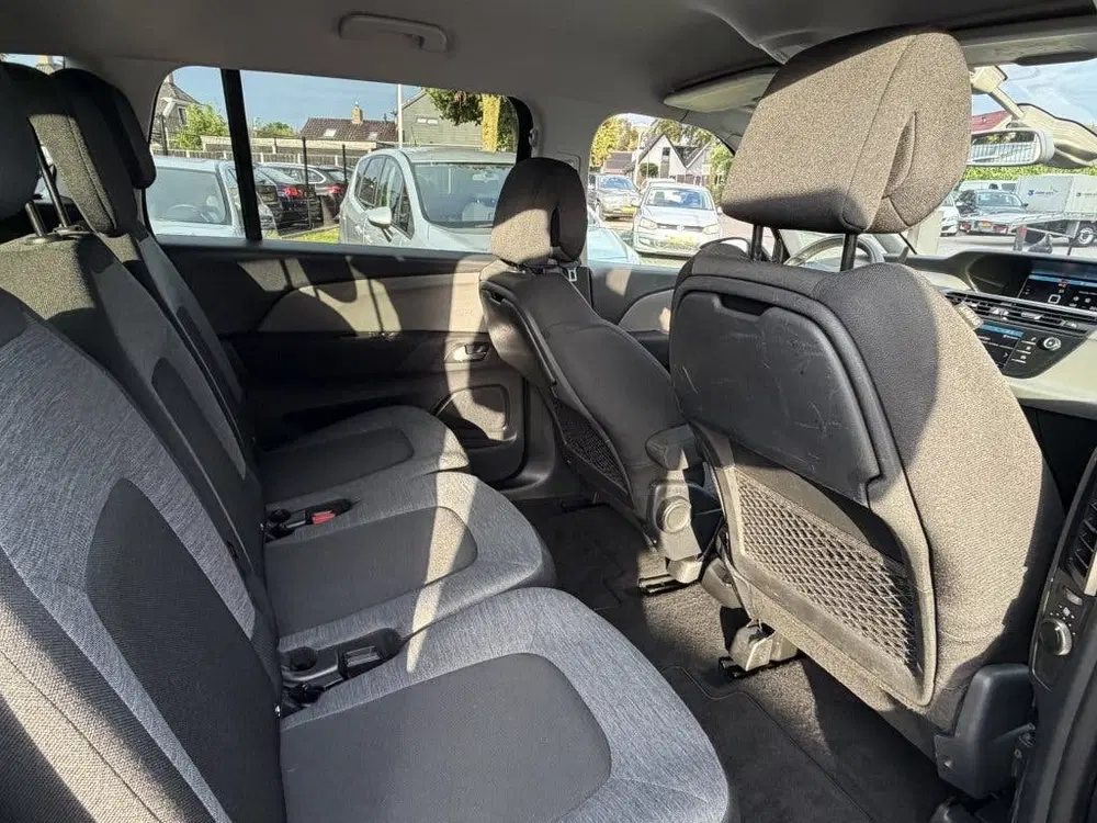 Citroën Grand C4 SpaceTourer 1.2 Benzine 2019 Zwart Automaa uit 2019, foto 10