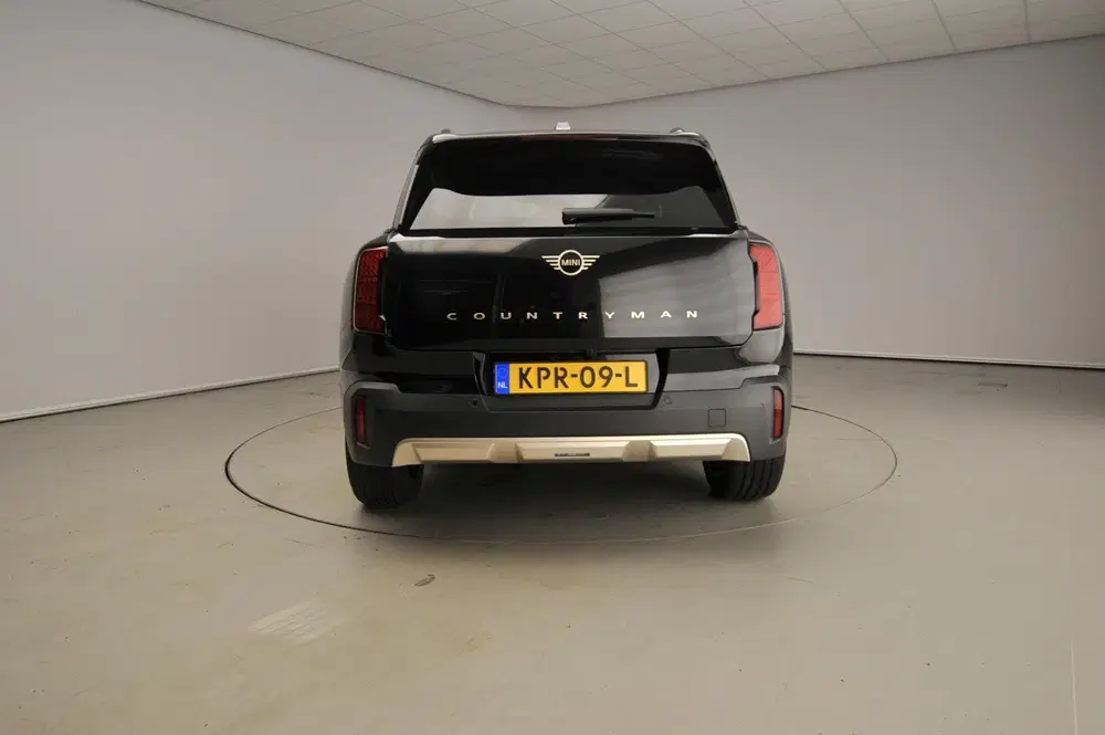 Mini Countryman 1.5 C Favoured M Comfort Access uit 2026, foto 3