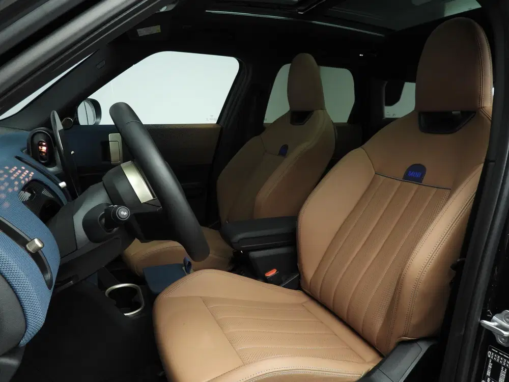 Mini Countryman 1.5 C Favoured M Comfort Access uit 2026, foto 7
