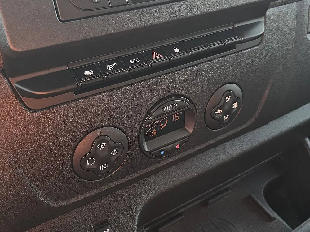 Renault Master 2.3 Koelwagen uit 2020, foto 10