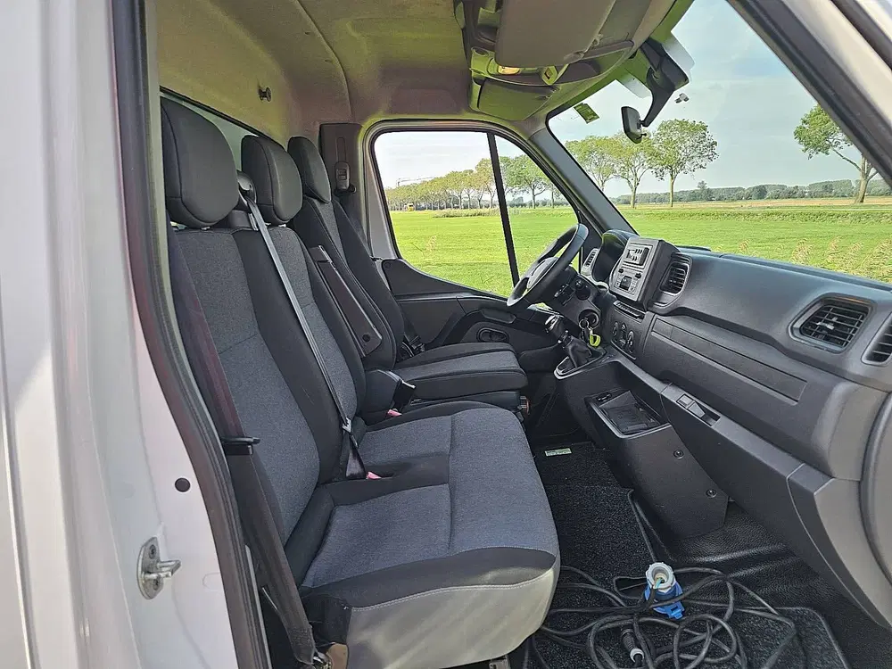 Renault Master 2.3 Koelwagen uit 2020, foto 7