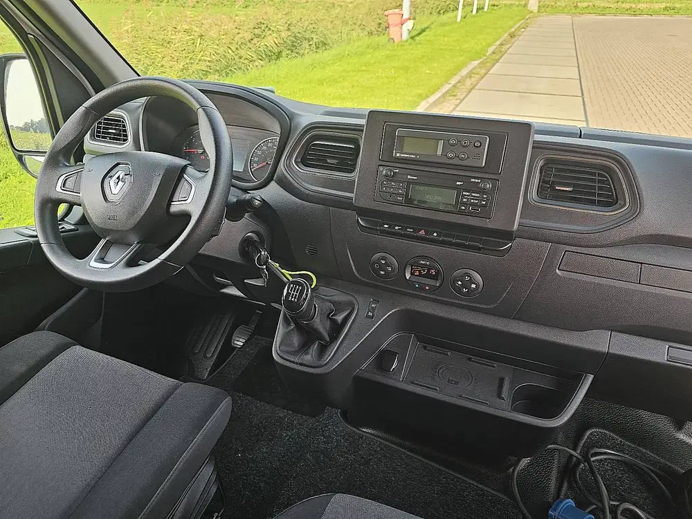 Renault Master 2.3 Koelwagen uit 2020, foto 8