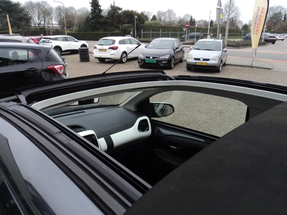 Citroën C1 Citroen C1 1.0 VTi Airscape Urban Ride Cam uit 2019, foto 13