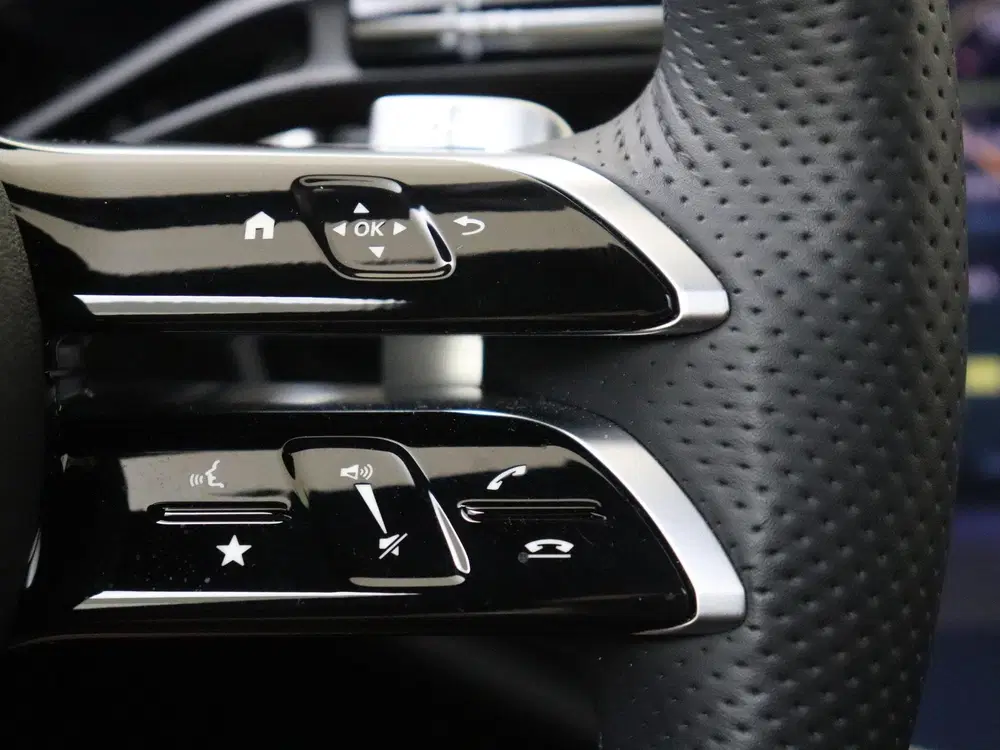 Mercedes-Benz E-Klasse 300 e Sport Edition uit 2025, foto 14