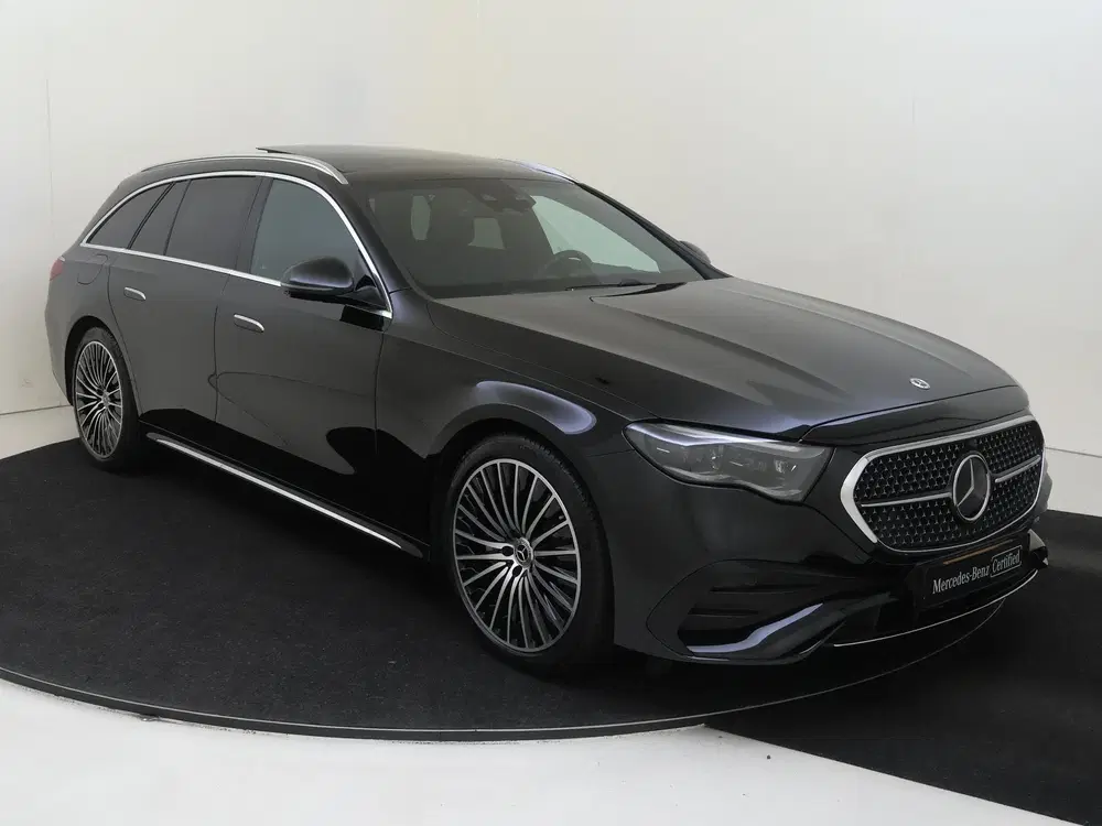 Mercedes-Benz E-Klasse 300 e Sport Edition uit 2025, foto 2