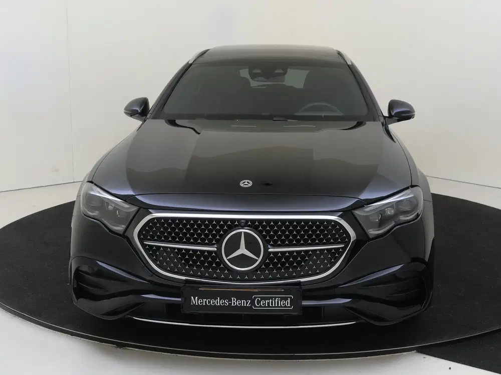 Mercedes-Benz E-Klasse 300 e Sport Edition uit 2025, foto 6