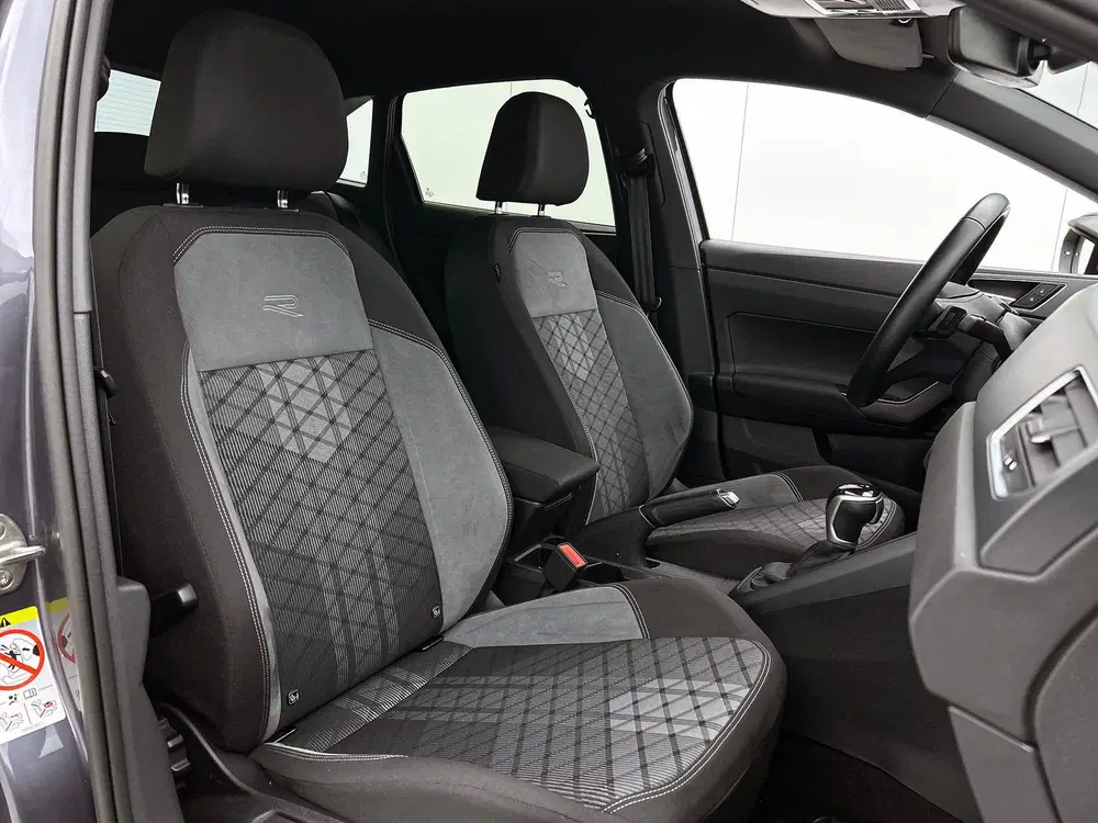 Volkswagen Taigo 1.5 TSI R-Line uit 2022, foto 14