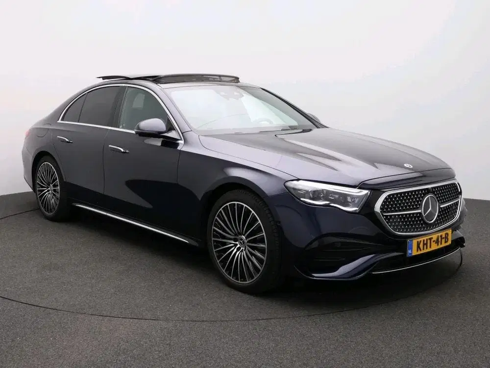 Mercedes-Benz E-Klasse 300 e Sport Edition uit 2026, foto 3