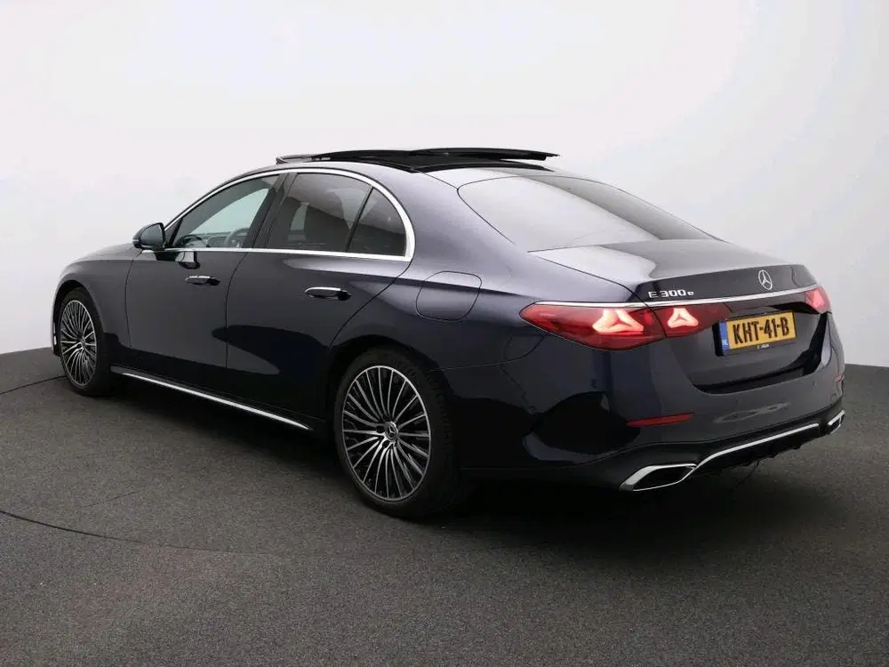 Mercedes-Benz E-Klasse 300 e Sport Edition uit 2026, foto 4
