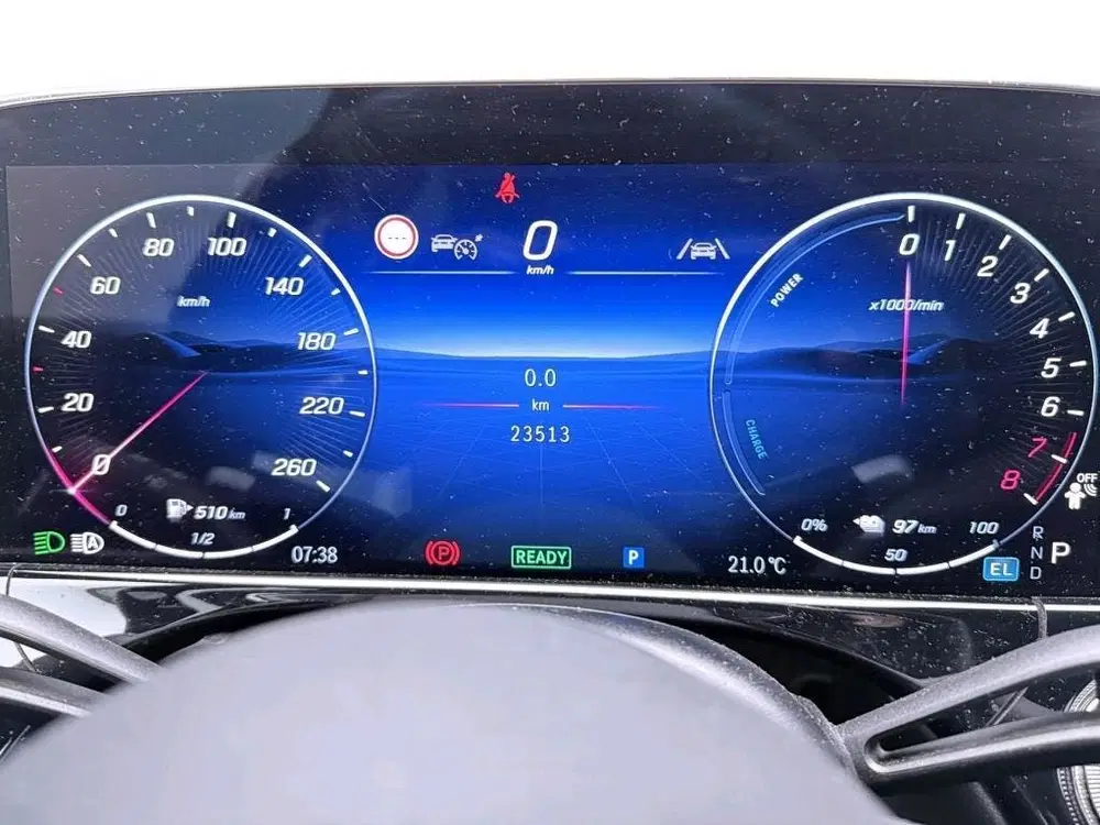 Mercedes-Benz E-Klasse 300 e Sport Edition uit 2026, foto 8