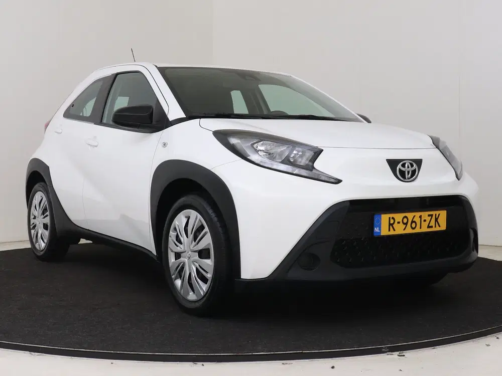 Toyota Aygo X 1.0 VVT-i MT Play uit 2023, foto 11