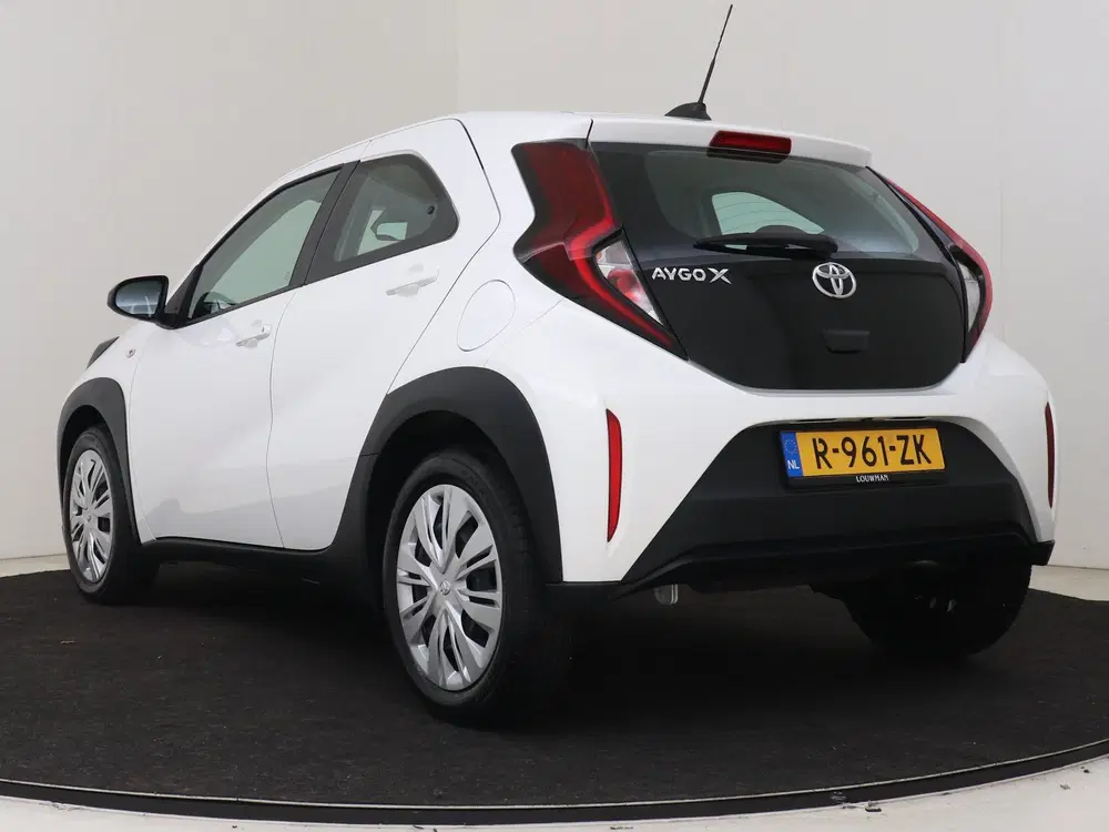 Toyota Aygo X 1.0 VVT-i MT Play uit 2023, foto 12