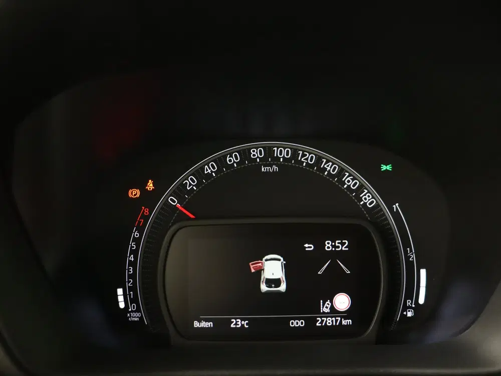 Toyota Aygo X 1.0 VVT-i MT Play uit 2023, foto 5