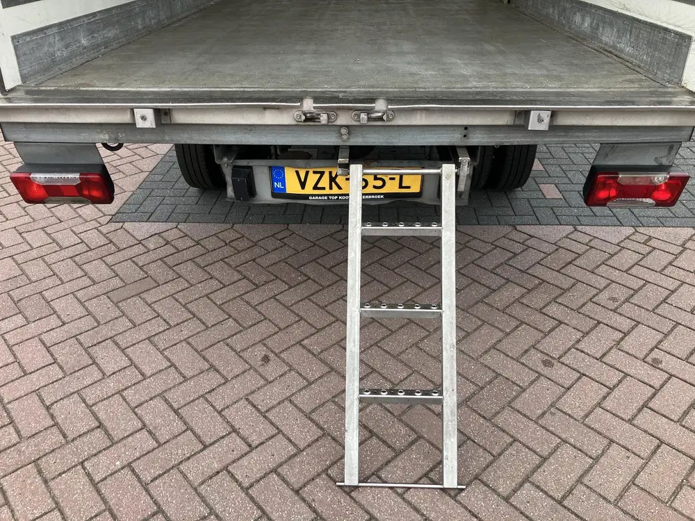 Iveco Daily 35C14H 2.3 345 uit 2021, foto 15